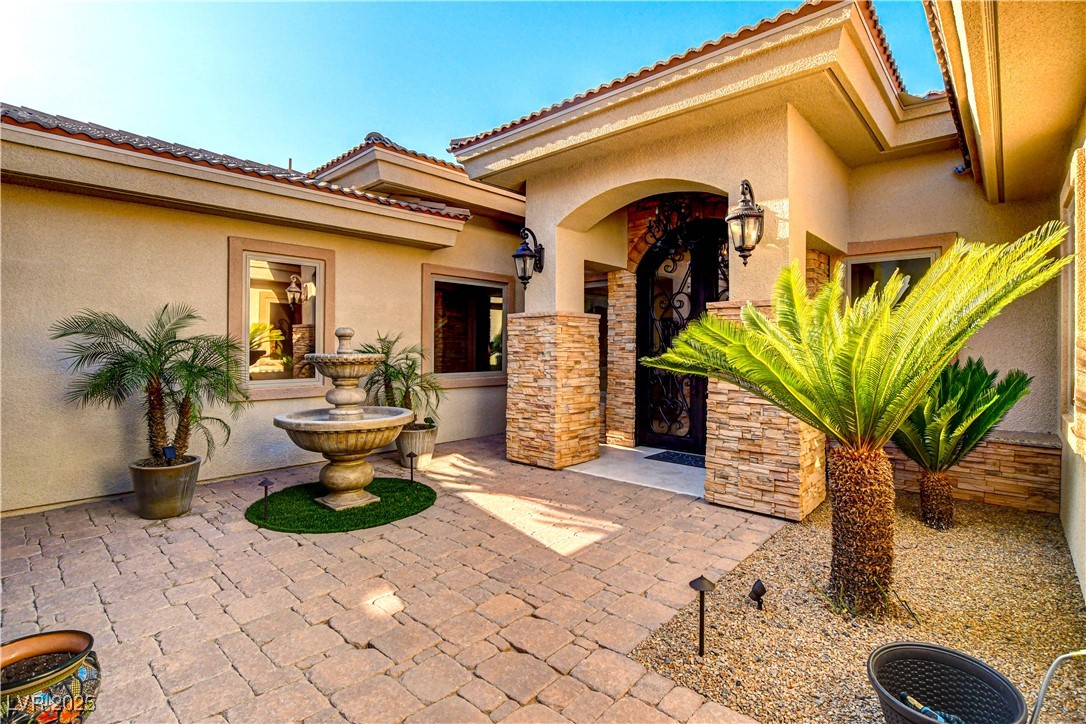 890 Moonstone Drive
