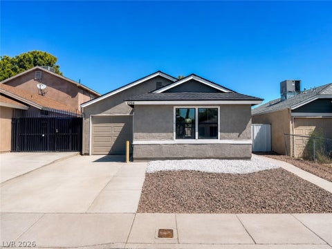 Homes For Sale - 6794 Mangrum Circle<br/> Las Vegas, NV 89103