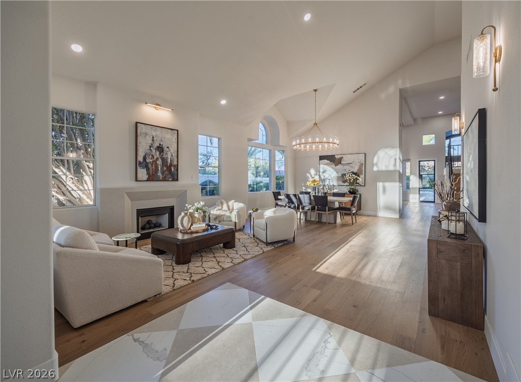 8800 Lusso Court