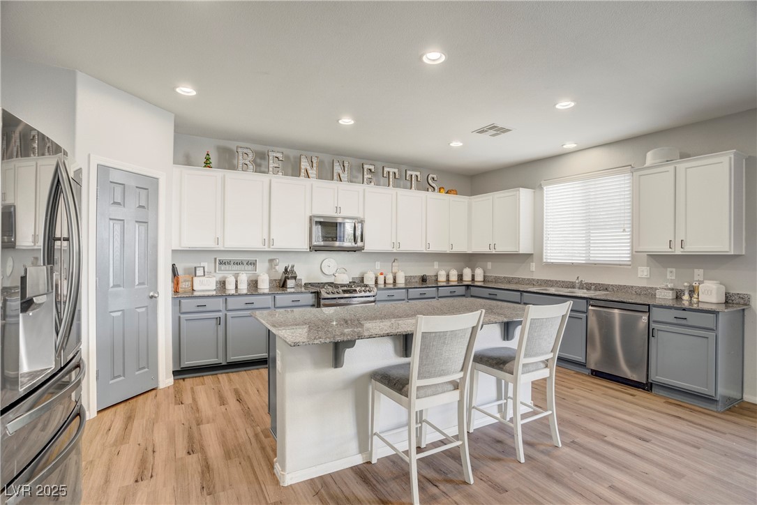 5413 Dalle Valley Street