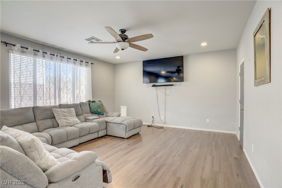 5413 Dalle Valley Street