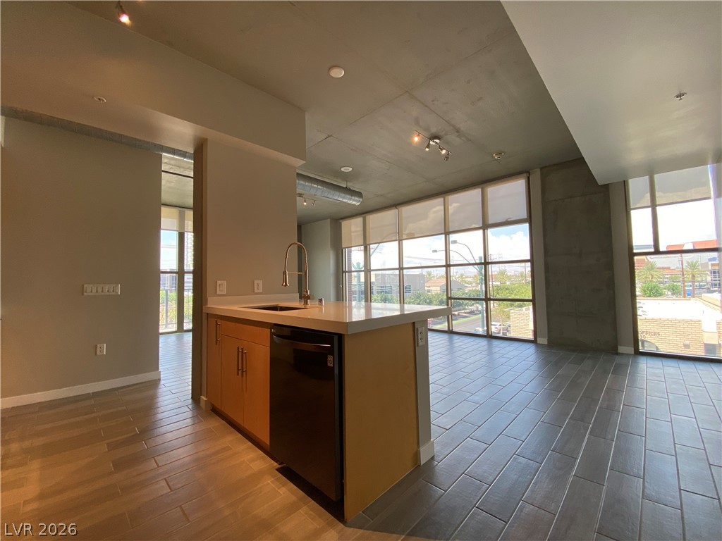 353 E Bonneville Avenue 339