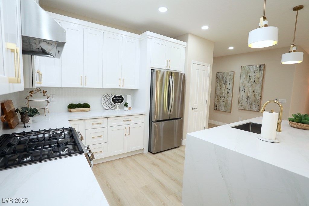 Henderson, Nevada 89044, United States, 2 Bedrooms Bedrooms, ,2 BathroomsBathrooms,Residential,Active,164050