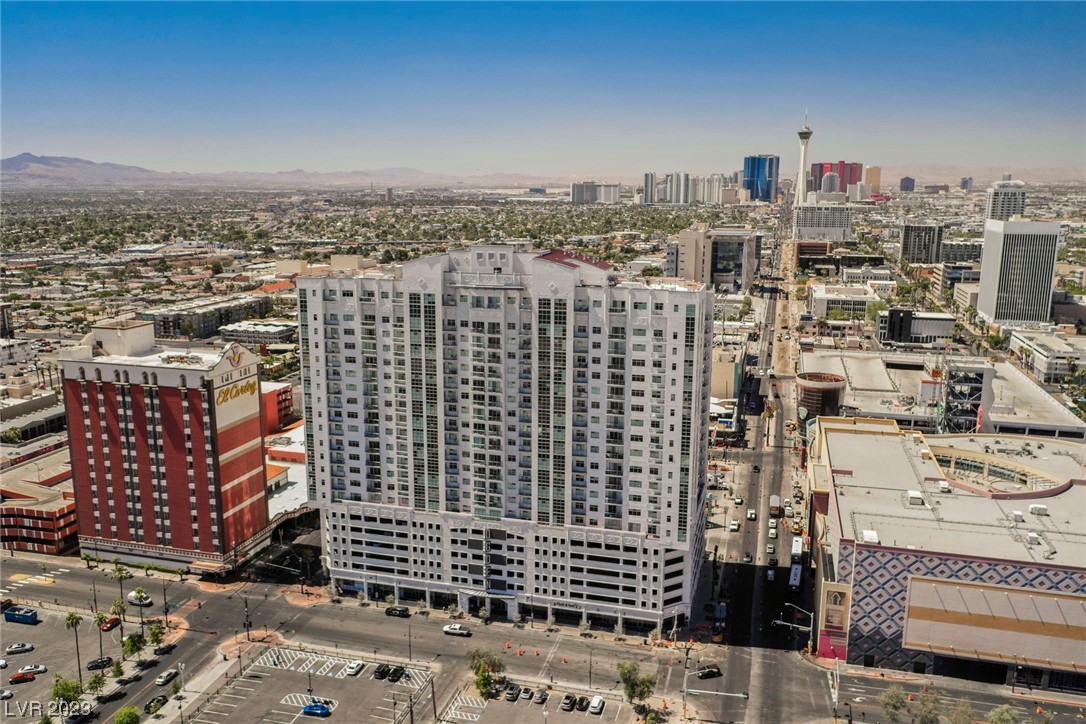 Photo 66 of 69 of 150 Las Vegas Boulevard 1708 house