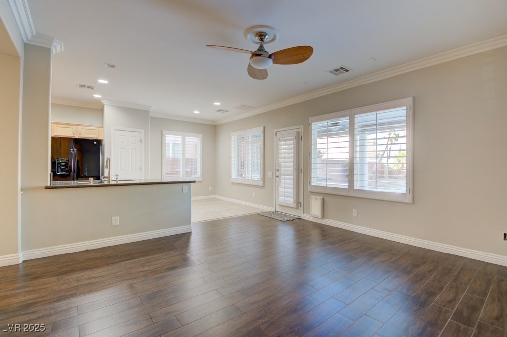 6826 Dovecote Avenue, North Las Vegas, Nevada image 9
