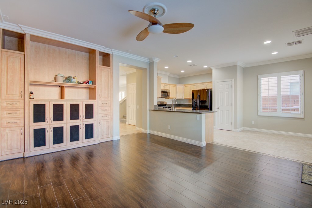 6826 Dovecote Avenue, North Las Vegas, Nevada image 10