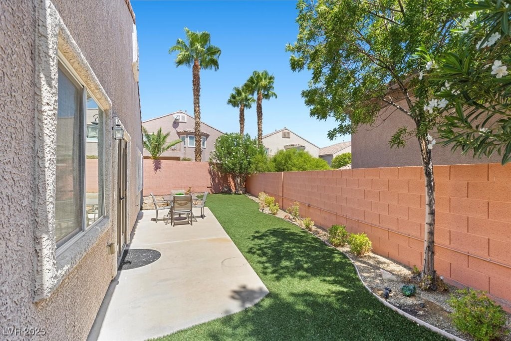 Las Vegas, Nevada 89138, United States, 3 Bedrooms Bedrooms, ,3 BathroomsBathrooms,Residential,Active,200885