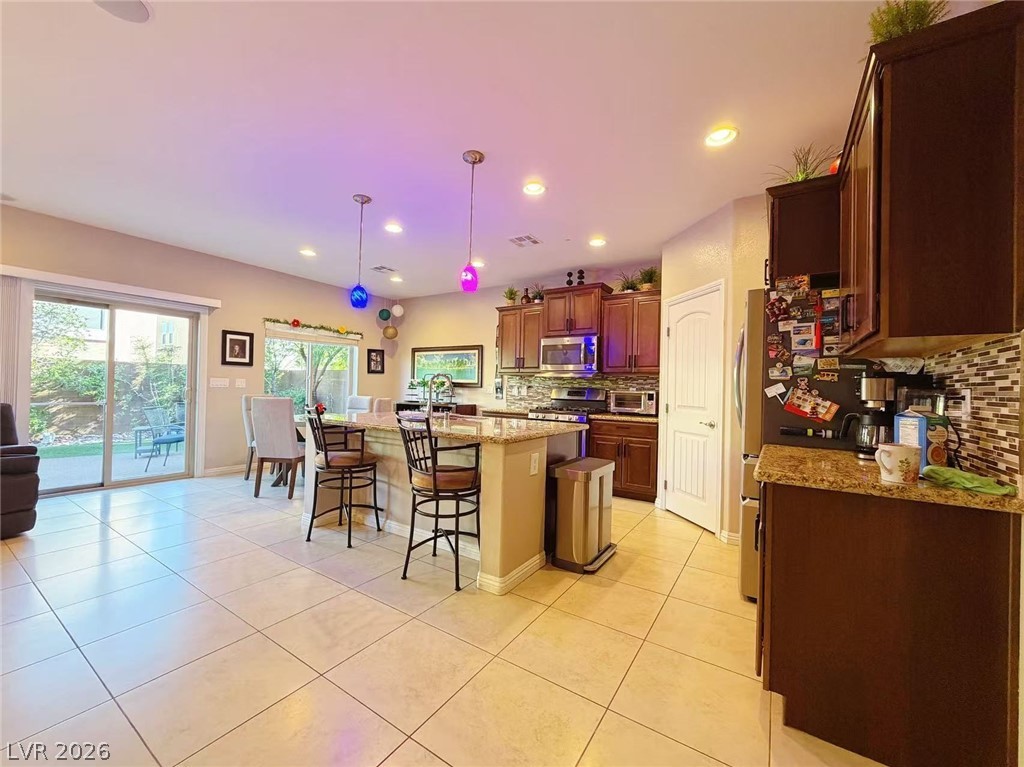 9414 Pastel Wing Court