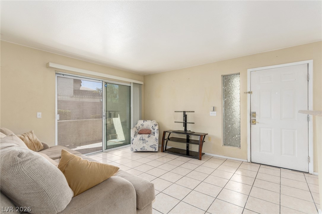 5710 E Tropicana Avenue 1146