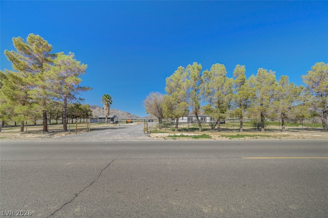1850 W Simkins Road