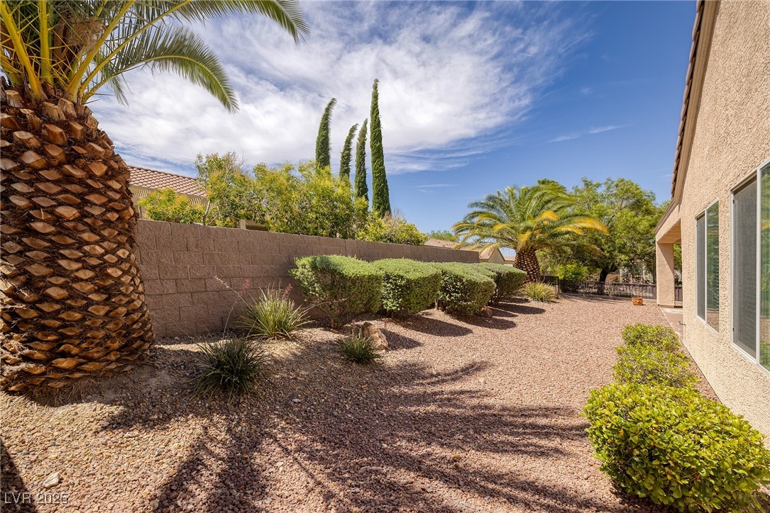 2131 Waterton Rivers Drive