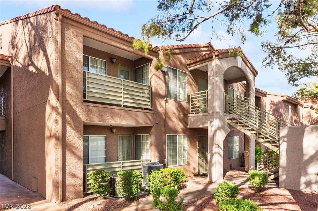 7720 Secret Shore Drive 202