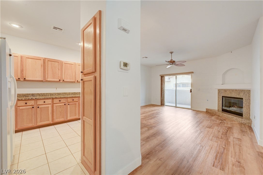2050 W Warm Springs Road 1323
