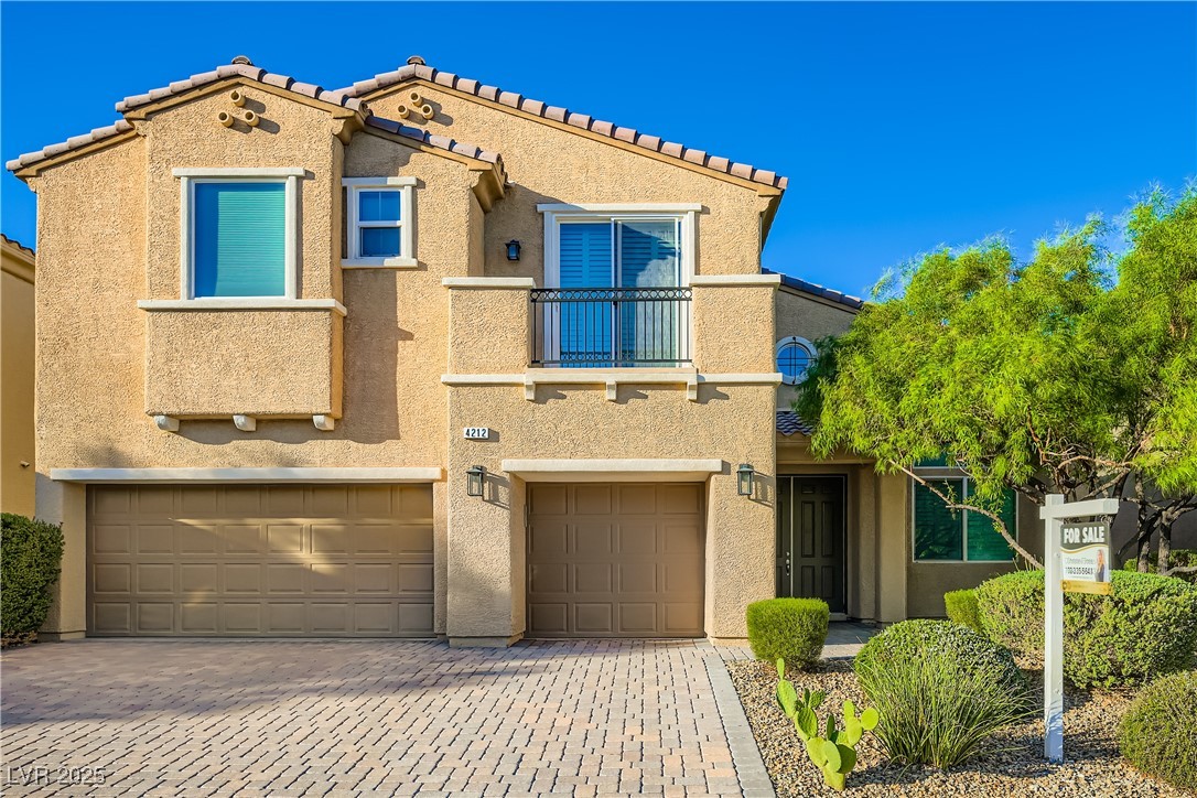 4212 Hawks Glide Avenue