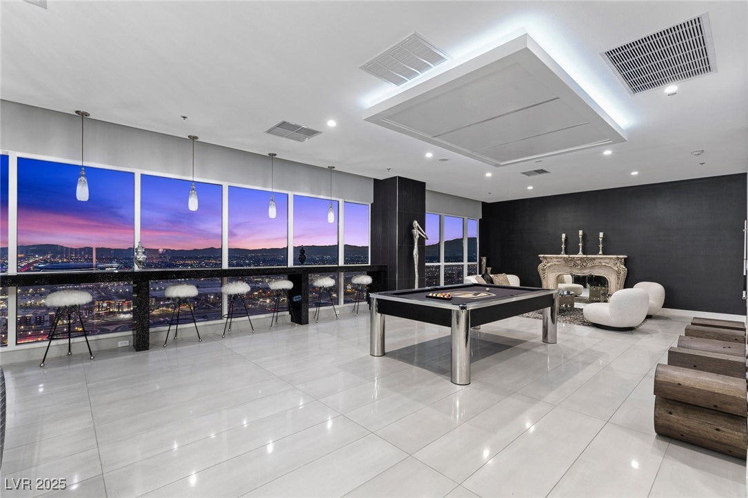 4575 Dean Martin Drive 3300