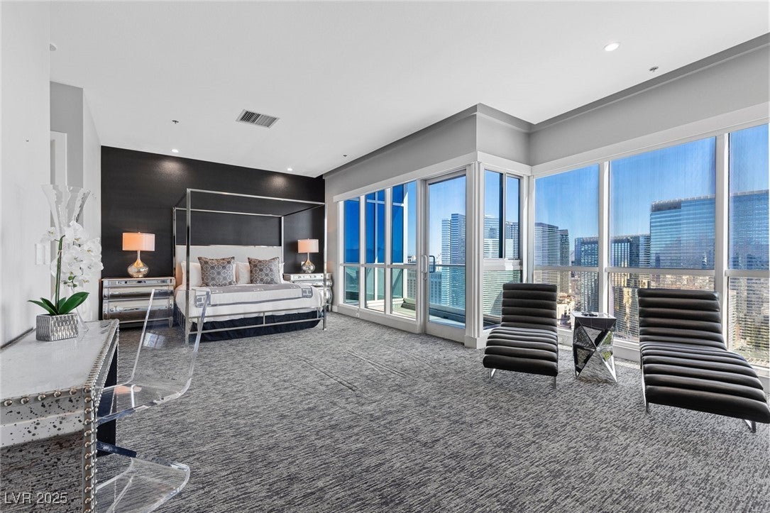 4575 Dean Martin Drive 3300