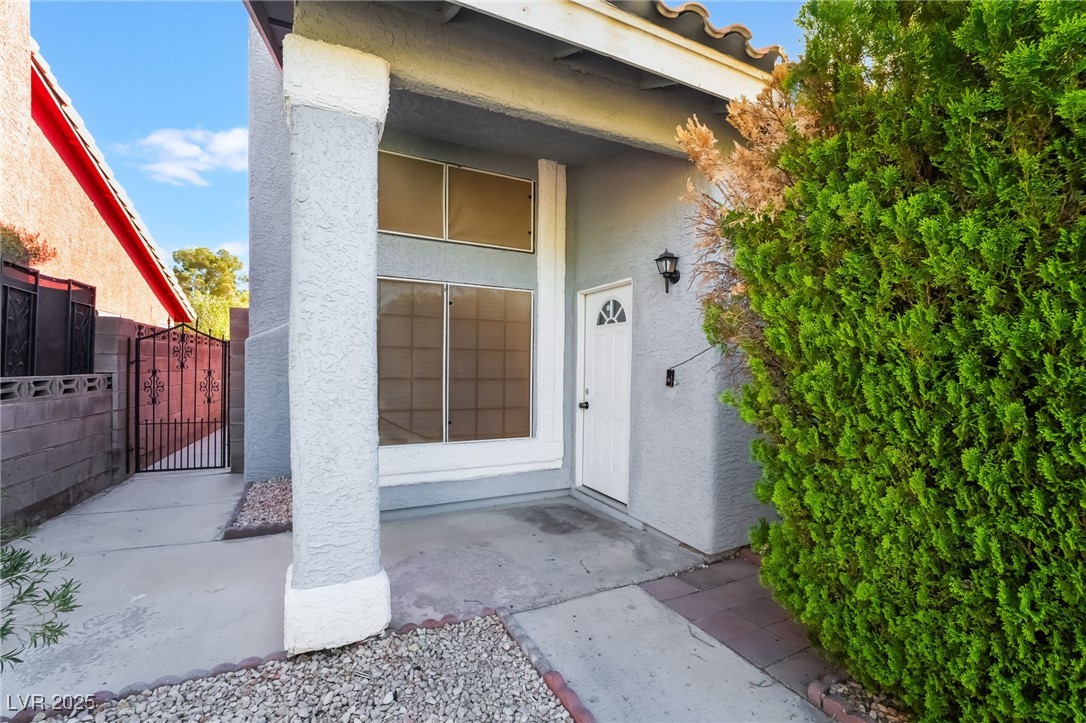 7076 Gunslinger Street