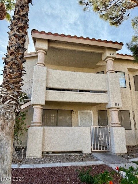 1105 Sulphur Springs Lane 202 Las Vegas NV 89128