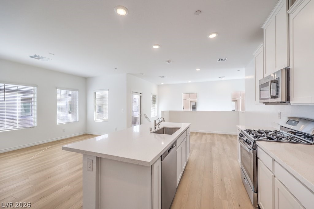 600 N Carriage Hill Drive 2151