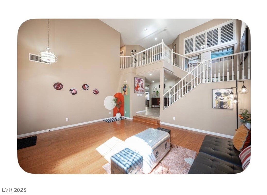 9594 Summer Cypress Street