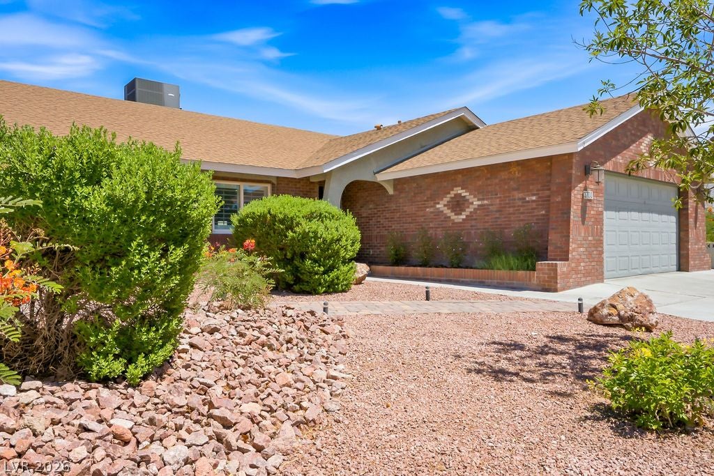 3700 Briarglen Lane