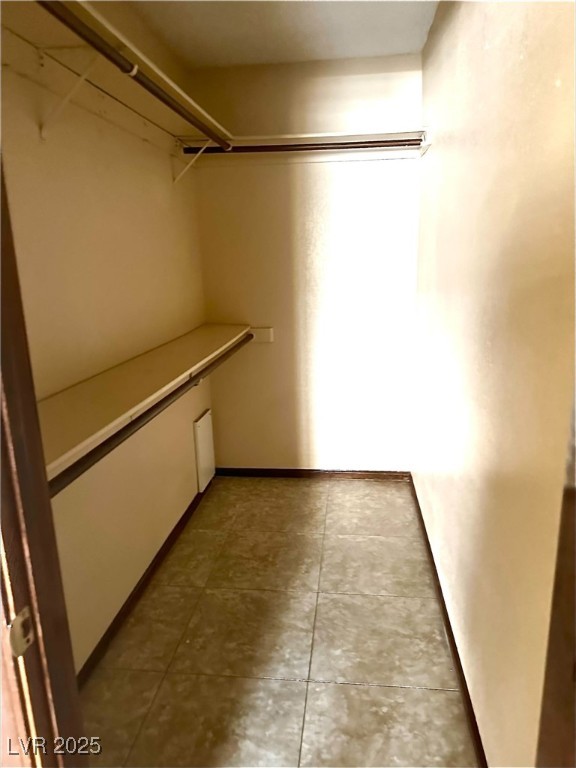 Las Vegas, Nevada 89146, United States, 2 Bedrooms Bedrooms, ,2 BathroomsBathrooms,Residential,Active,81131