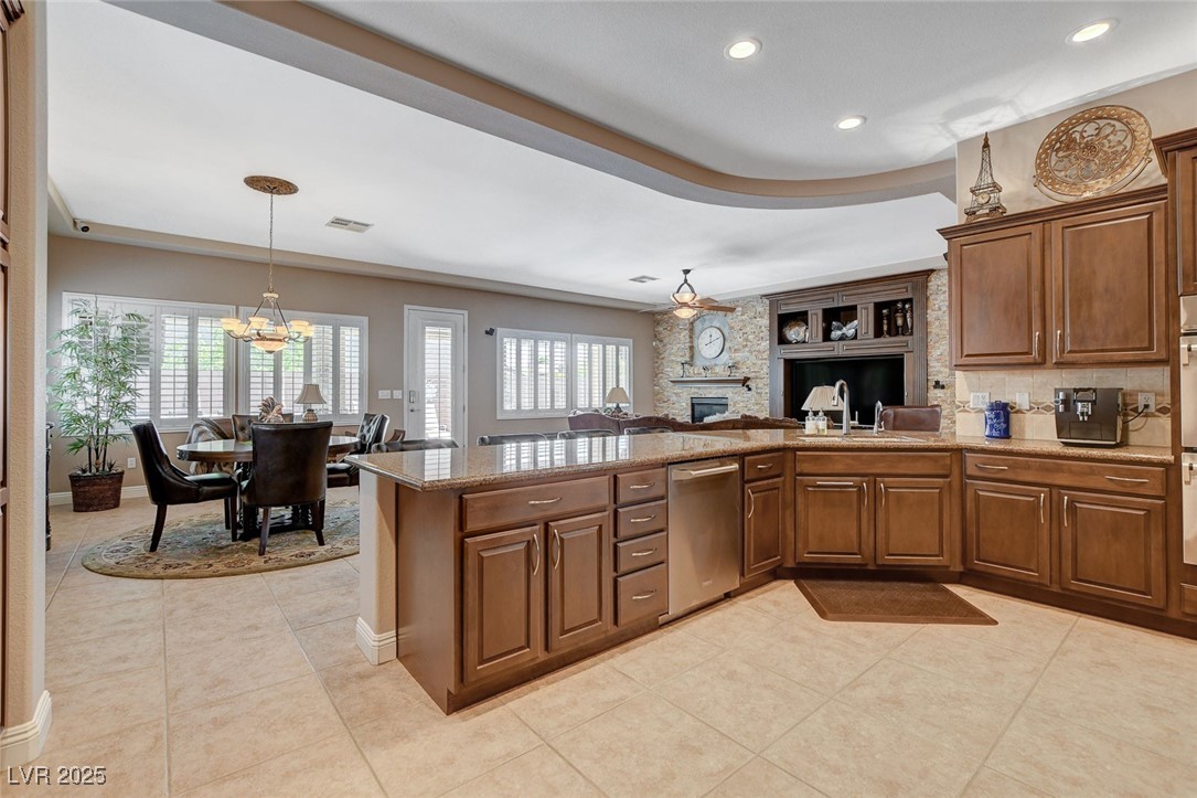 3614 Coventry Gardens Drive, Las Vegas, Nevada image 5