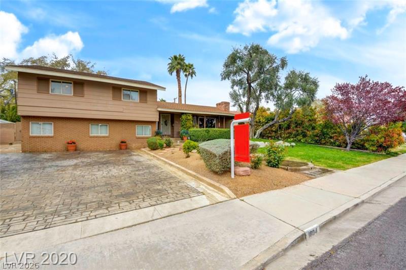 1804 Chapman Drive