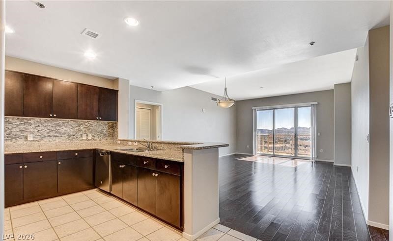 8255 Las Vegas Boulevard 1315