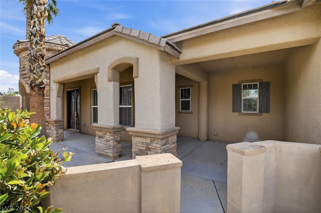 5527 Breecher Avenue