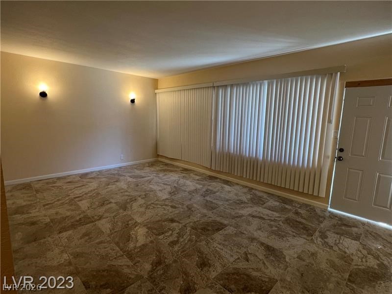 539 E Saint Louis Avenue 206,208