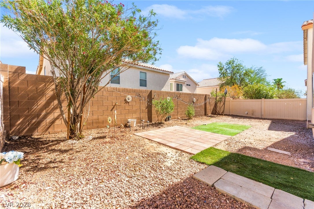 8960 Catfish Stream Avenue