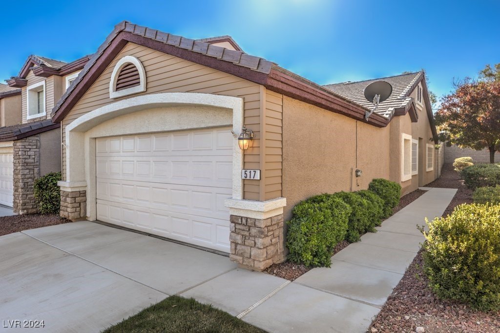 517 Red Canvas Place, Las Vegas, Nevada image 4