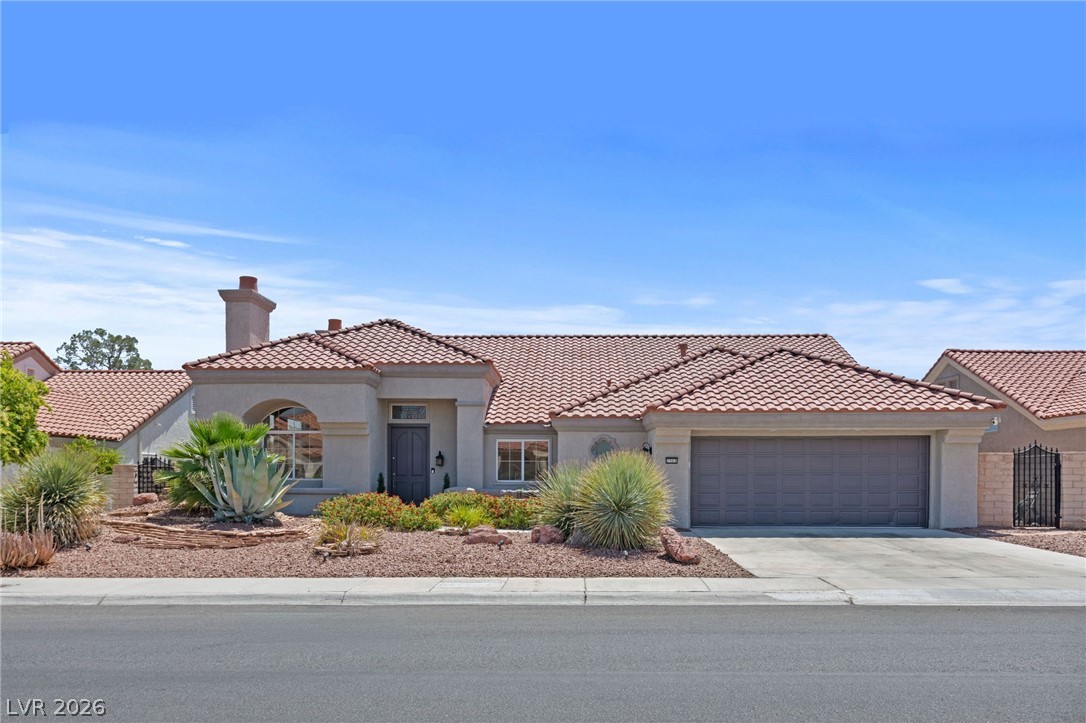 2900 Crown Ridge Drive