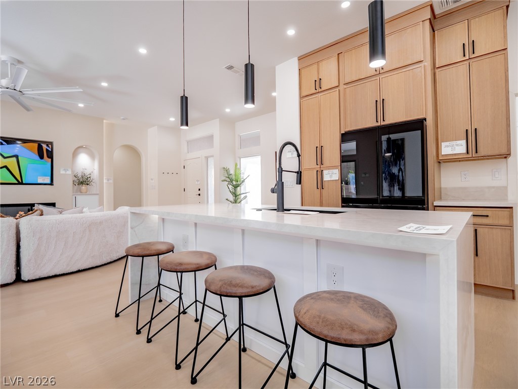 2413 Rockford Street