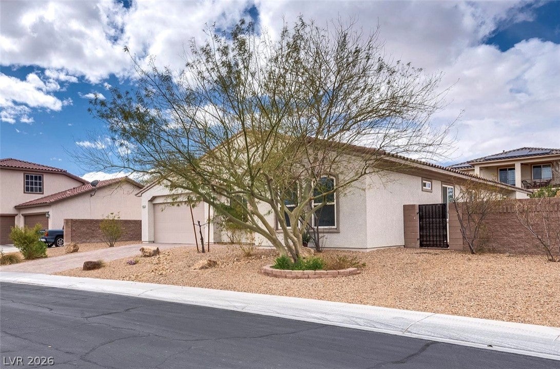4709 Estate Ranch Street