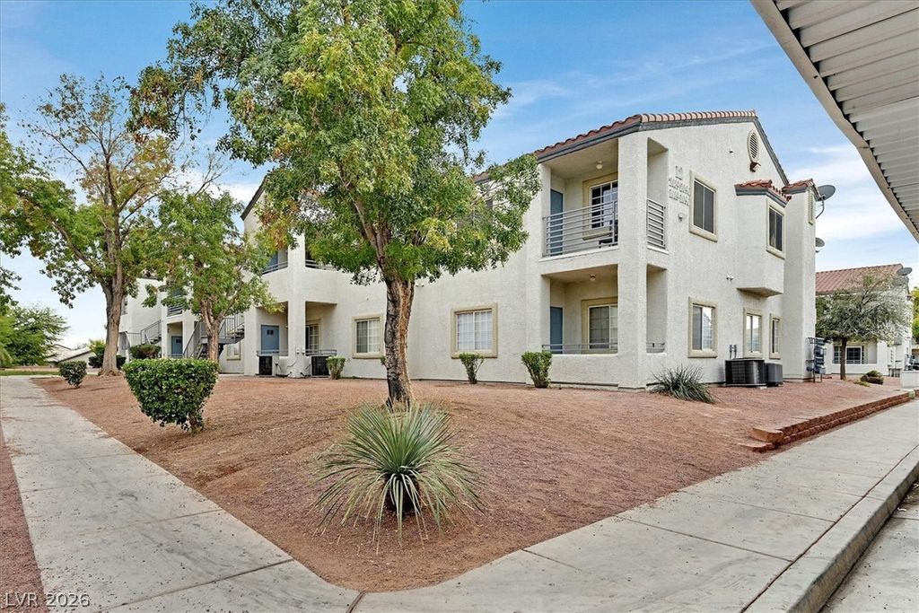 Photo of 3318 N Decatur Boulevard #1089, Las Vegas, NV 89130 (MLS # 2776568)