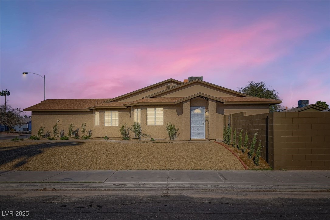 5794 Sea Breeze Avenue