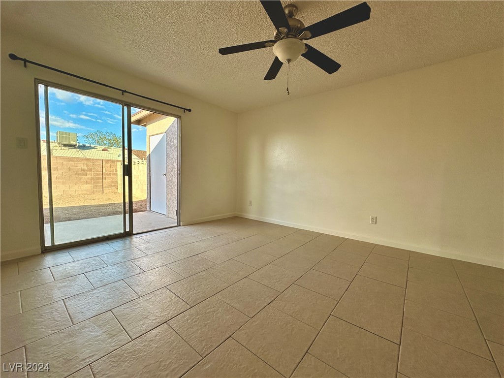 521 E Barrett Street, Henderson, Nevada image 3