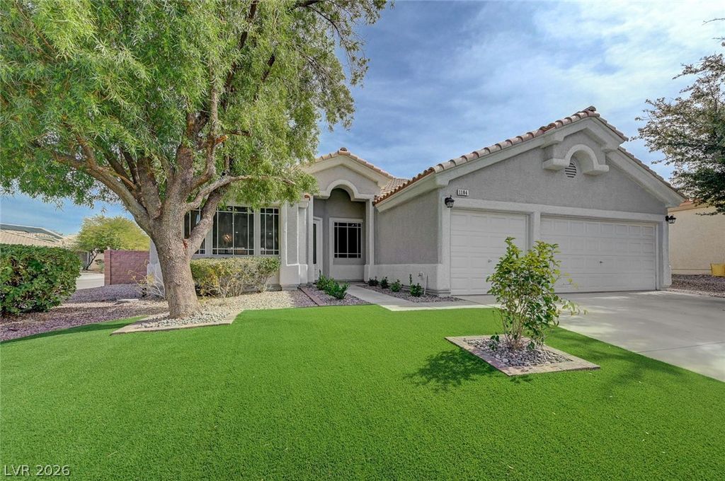 Photo of 1104 Winter Storm Drive, Henderson, NV 89052 (MLS # 2759634)