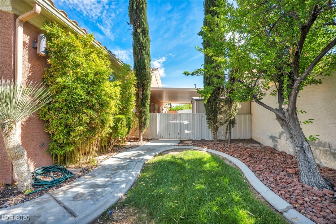 8216 W Hammer Lane, Las Vegas, Nevada image 22