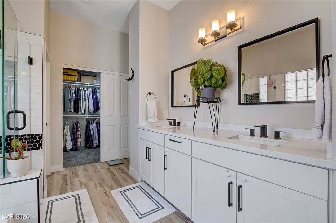 8240 W Gilmore Avenue, Las Vegas, Nevada image 30