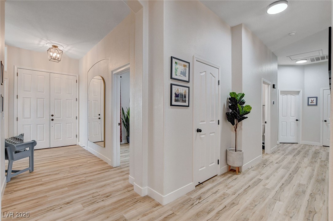 8240 W Gilmore Avenue, Las Vegas, Nevada image 34