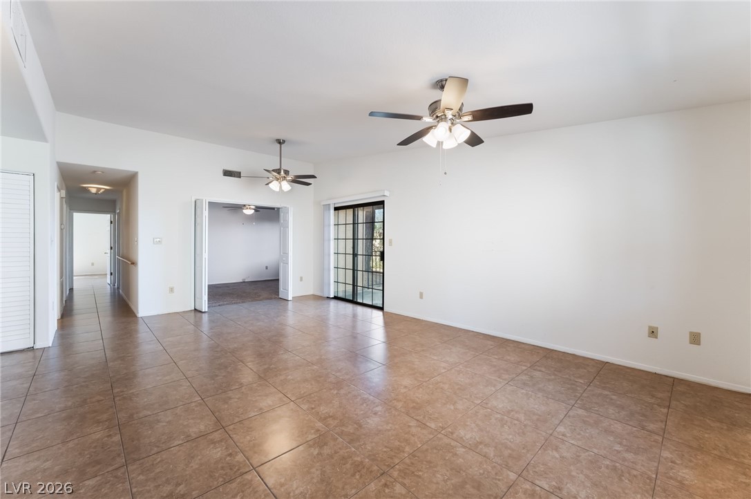 2851 S Valley View Boulevard 1036