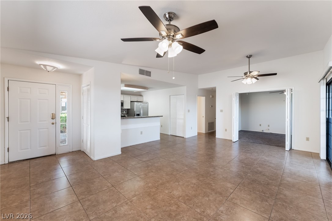 2851 S Valley View Boulevard 1036