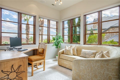 Tiny photo for 1558 Harvard Avenue, Washington, UT 84780 (MLS # 2660030)