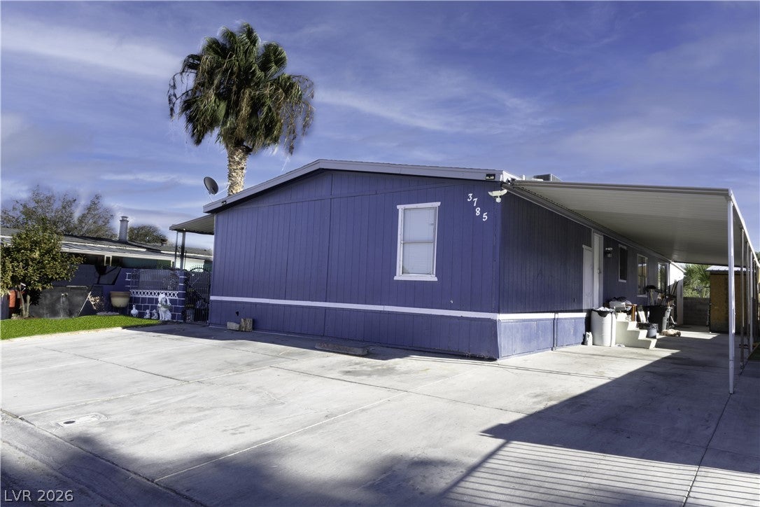 3785 Kolanut Lane