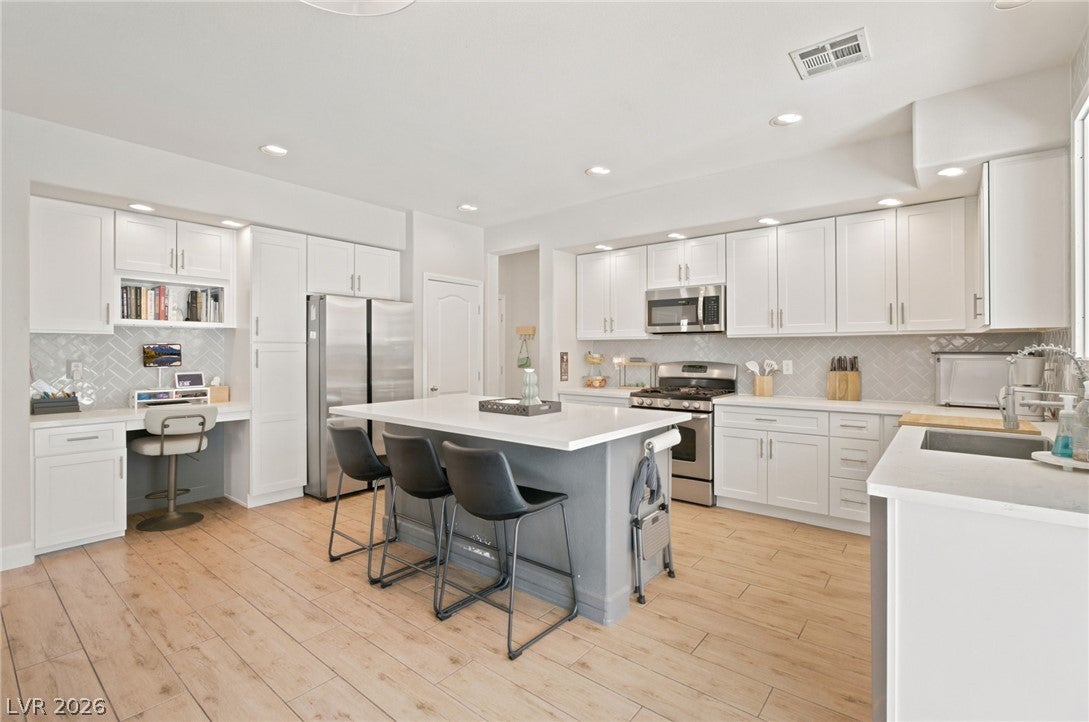 3412 Perching Bird Lane