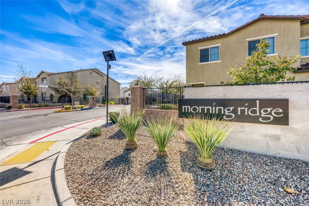 828 Grand Country Avenue