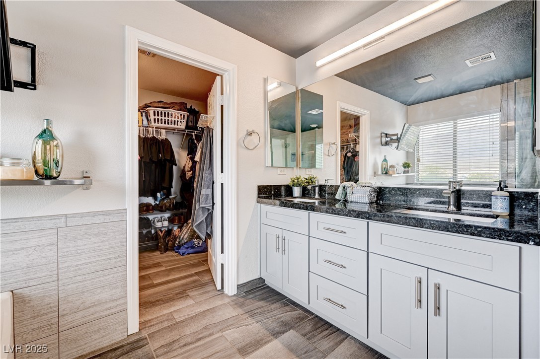 4308 Desert Haven Avenue, North Las Vegas, Nevada image 42